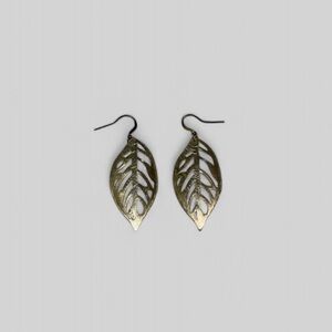 🍃 Gold Plated Leaf Earrings